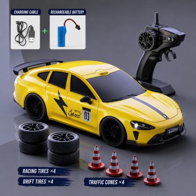 Xiaomi SU7 Style 1:24 Scale 4WD Drift RC Car – Yellow Edition | 2.4GHz Remote Control Racing Car — Best Selling (view 4)